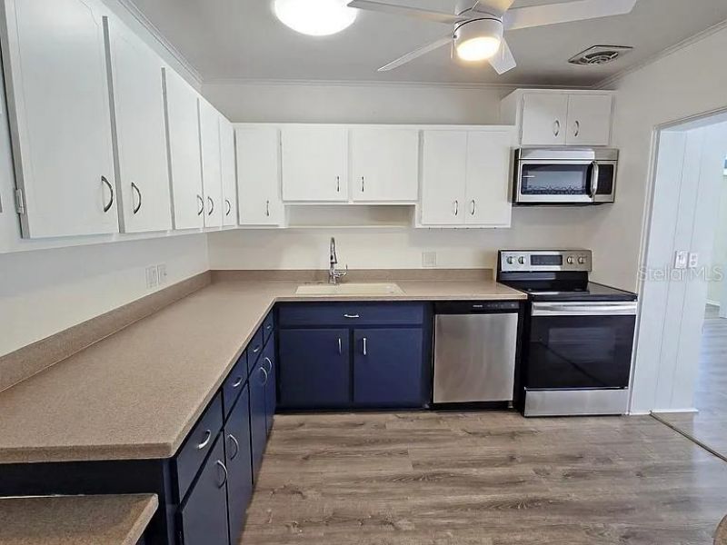 2019 Chippawa Place, Sarasota, FL 34234 Photo