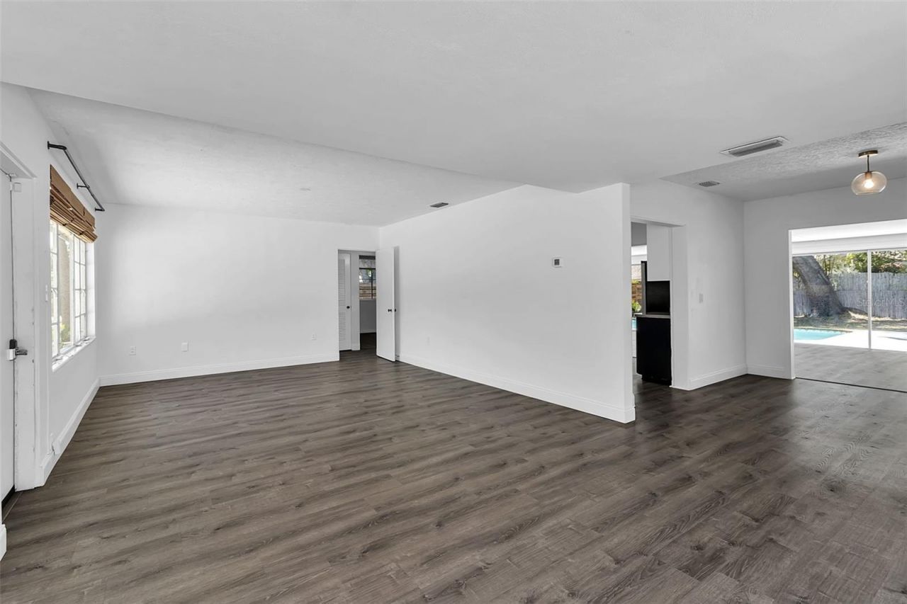 2019 Chippawa Place, Sarasota, FL 34234 Photo