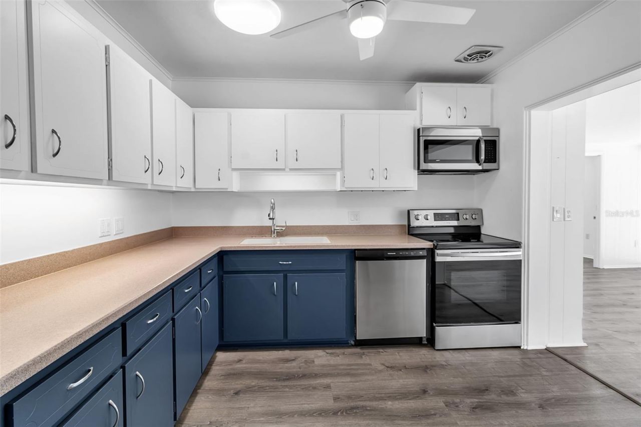 2019 Chippawa Place, Sarasota, FL 34234 Photo