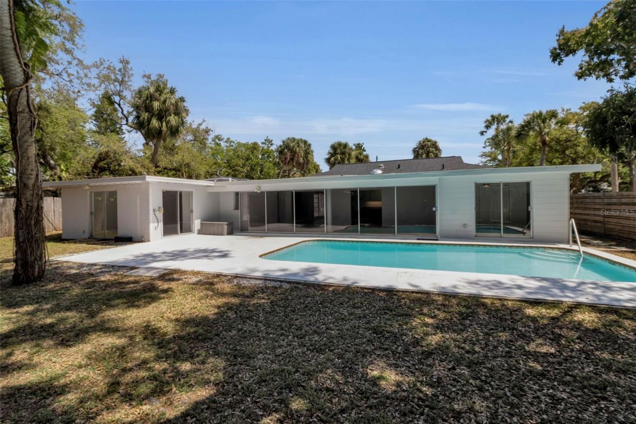 2019 Chippawa Place, Sarasota, FL 34234 Photo