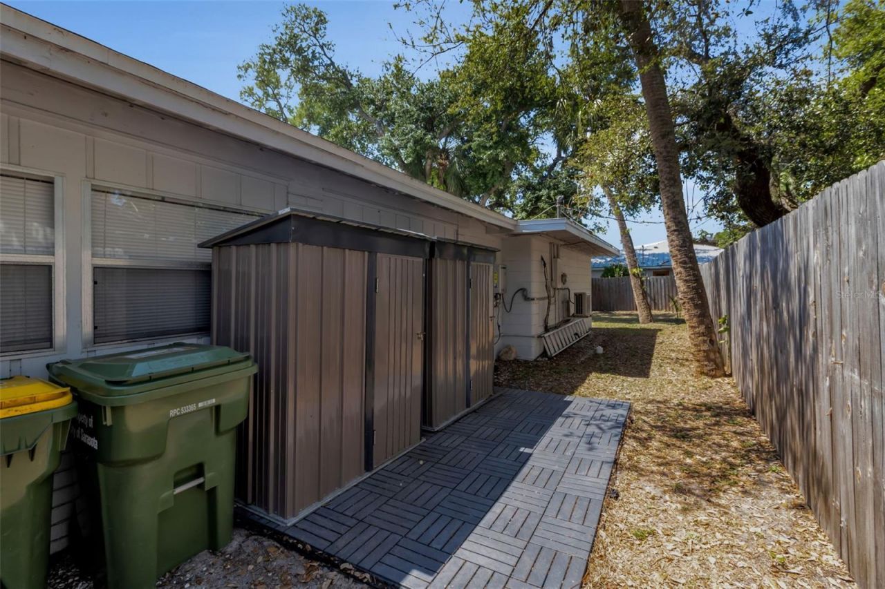 2019 Chippawa Place, Sarasota, FL 34234 Photo