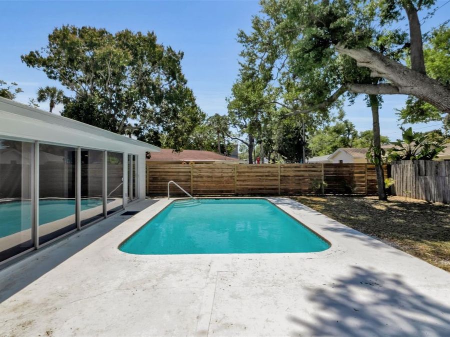 Property Image 80