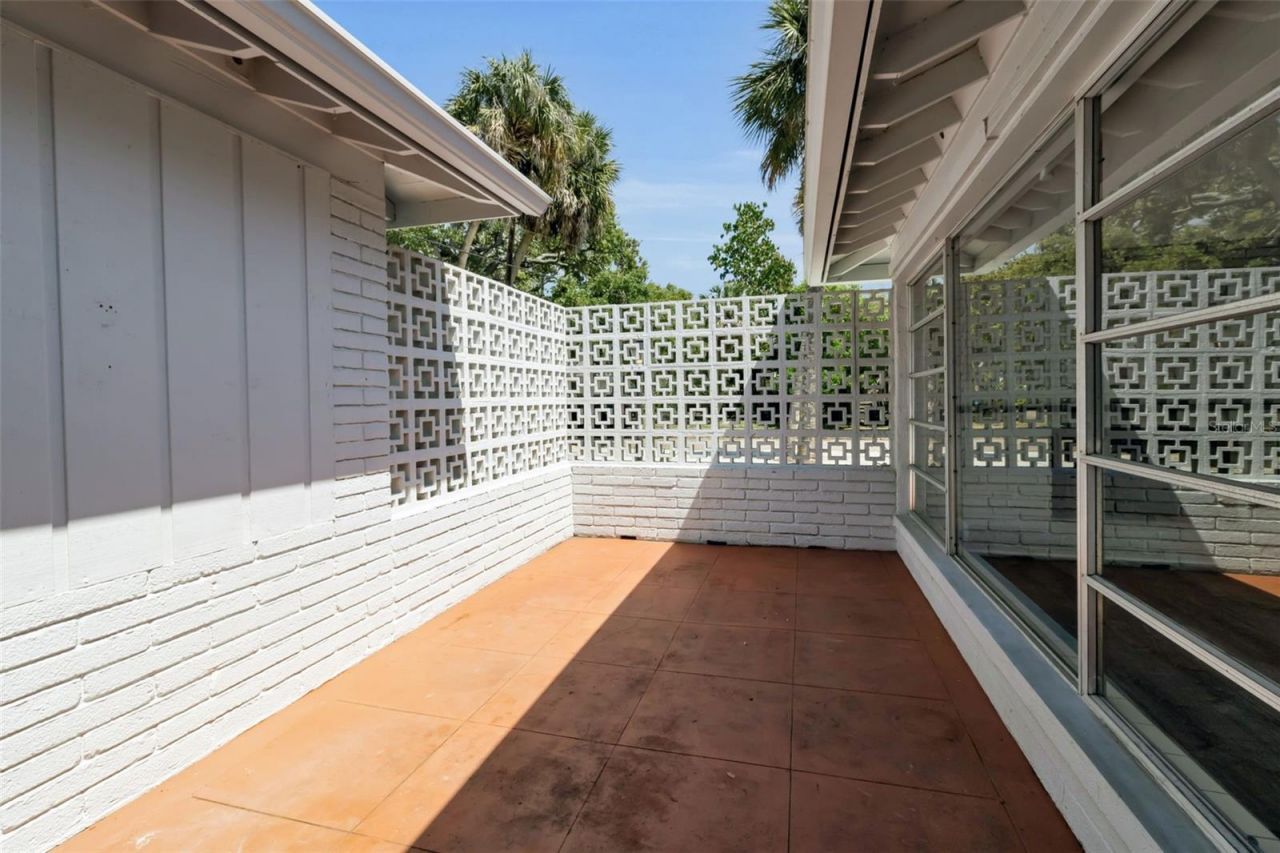 2019 Chippawa Place, Sarasota, FL 34234 Photo