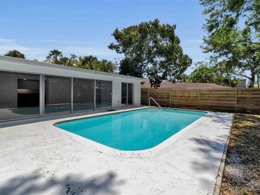 Property Image 82