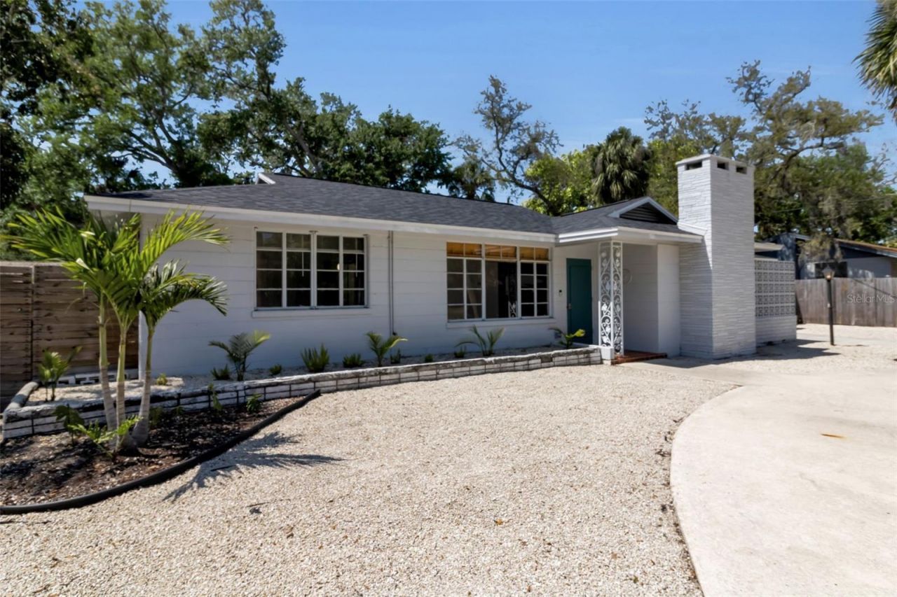 2019 Chippawa Place, Sarasota, FL 34234 Photo