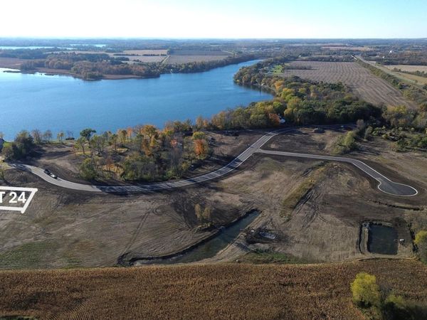 1330 Sunset Lane, Annandale, MN 55302