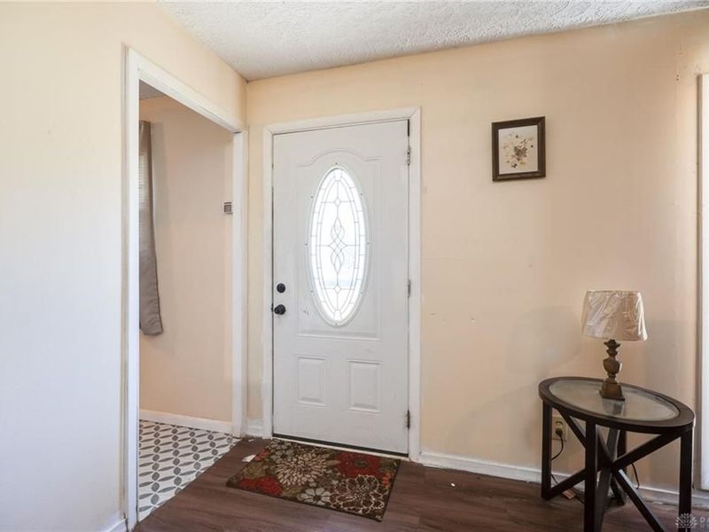 204 Bassett Drive, Springfield, OH 45506 Photo 6