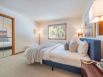 265 Basque, Truckee, CA 96161 Photo