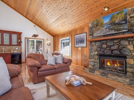 265 Basque, Truckee, CA 96161 Photo