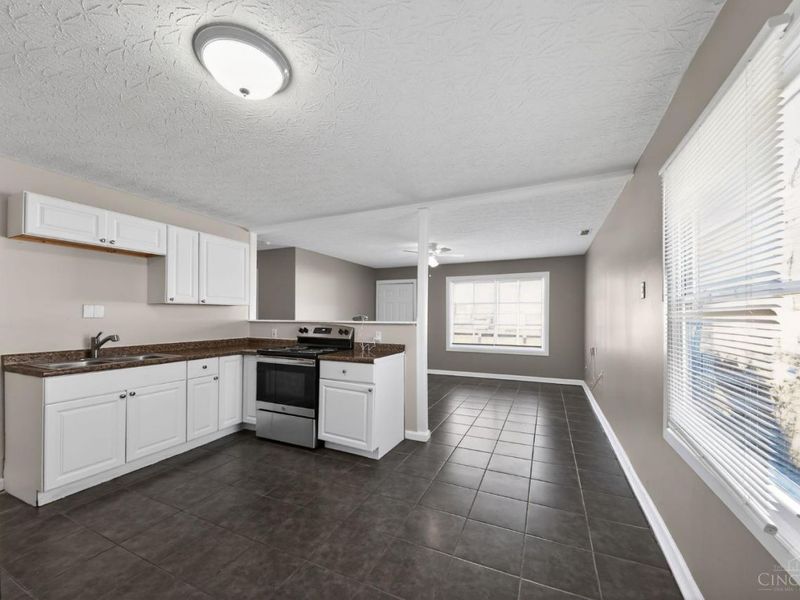 2937 Hyannis Drive, Colerain Township, OH 45251 Photo 10