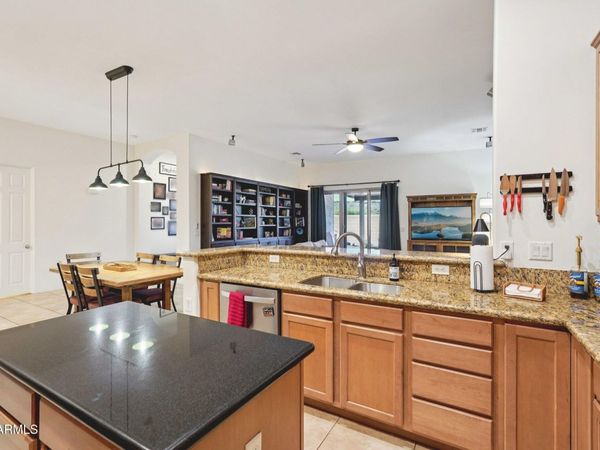 3932 W SALTER Drive, Glendale, AZ 85308