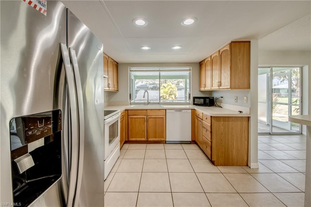 703 SE 33rd St, Cape Coral, FL 33904 Photo