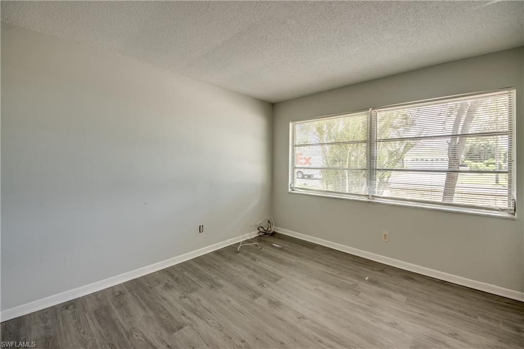 703 SE 33rd St, Cape Coral, FL 33904 Photo