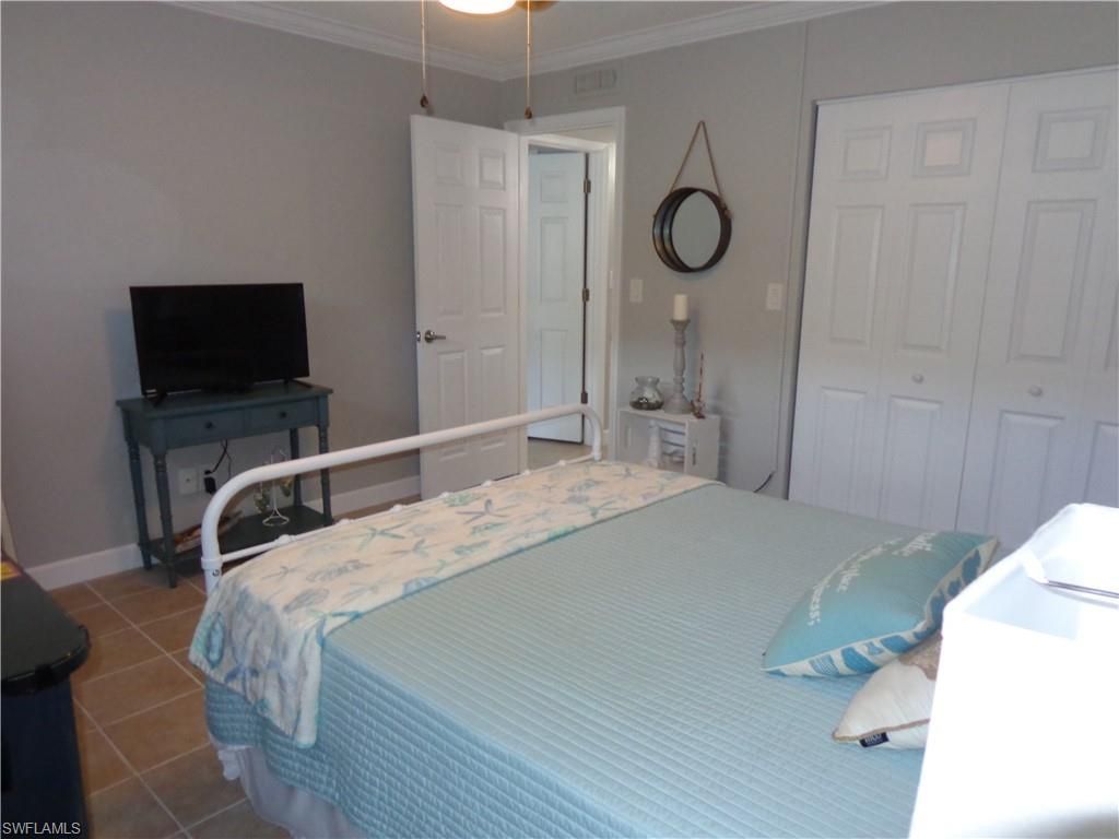 3390 N Key Dr, Unit 2, North Fort Myers, FL 33903 Photo