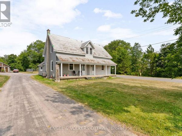 3698 Carp Road, Ottawa, ON K0A1L0