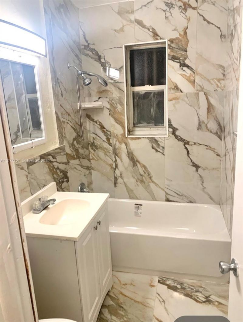 10761 SW 221st St , Miami, FL 33170 Photo