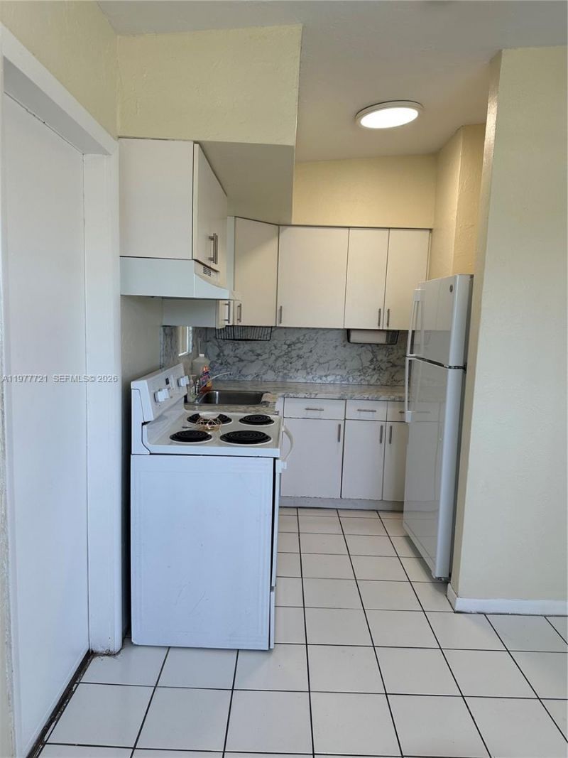 10761 SW 221st St , Miami, FL 33170 Photo