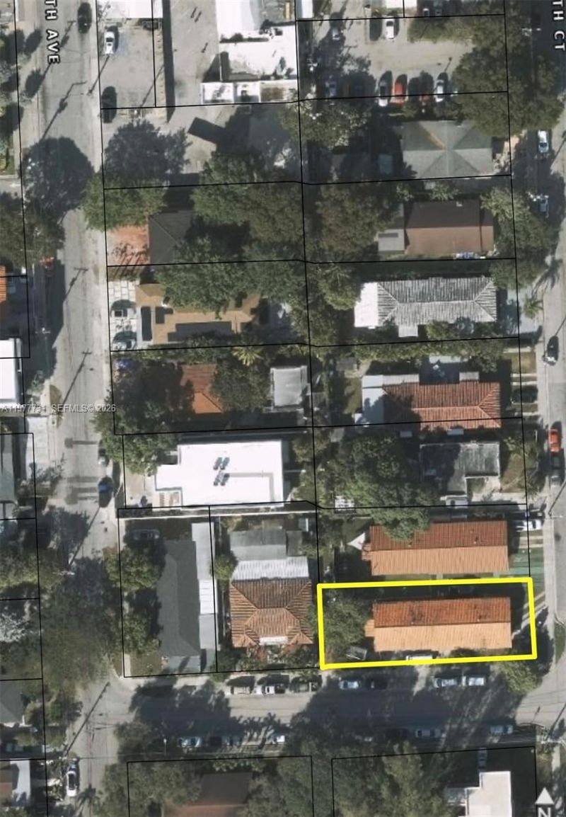 960 SW 13th Ct , Miami, FL 33135 Photo