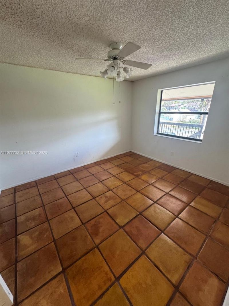 6031 Shakerwood Cir, Unit 201, Tamarac, FL 33319 Photo