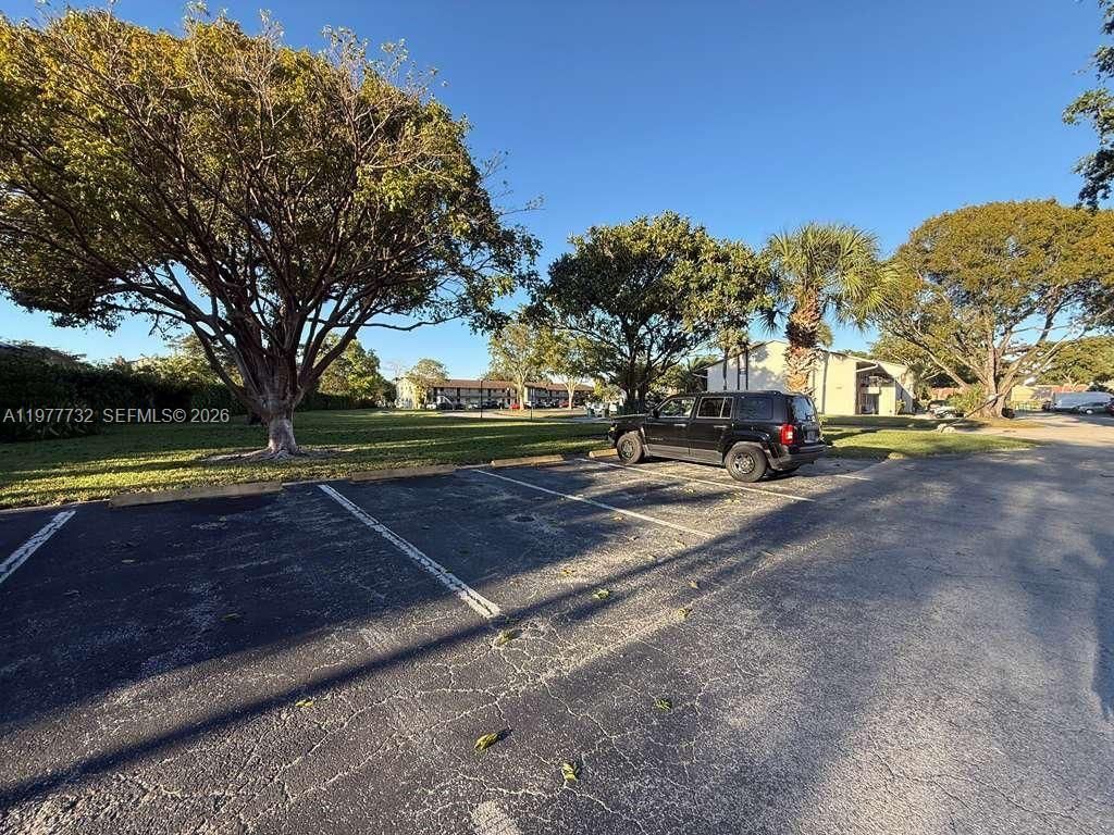 6031 Shakerwood Cir, Unit 201, Tamarac, FL 33319 Photo