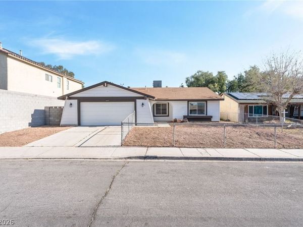 4490 Wendy Lane , Las Vegas, NV 89115