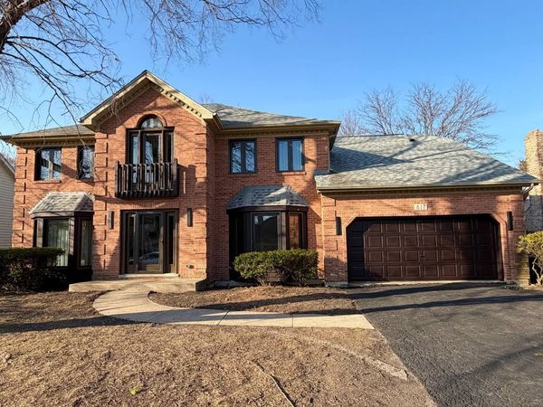 817 Cardiff Road , Naperville, IL 60565