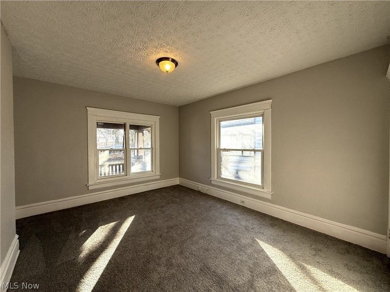 295 Grove Street, Akron, OH 44302 Photo 15