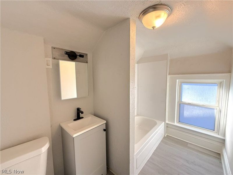 295 Grove Street, Akron, OH 44302 Photo 21