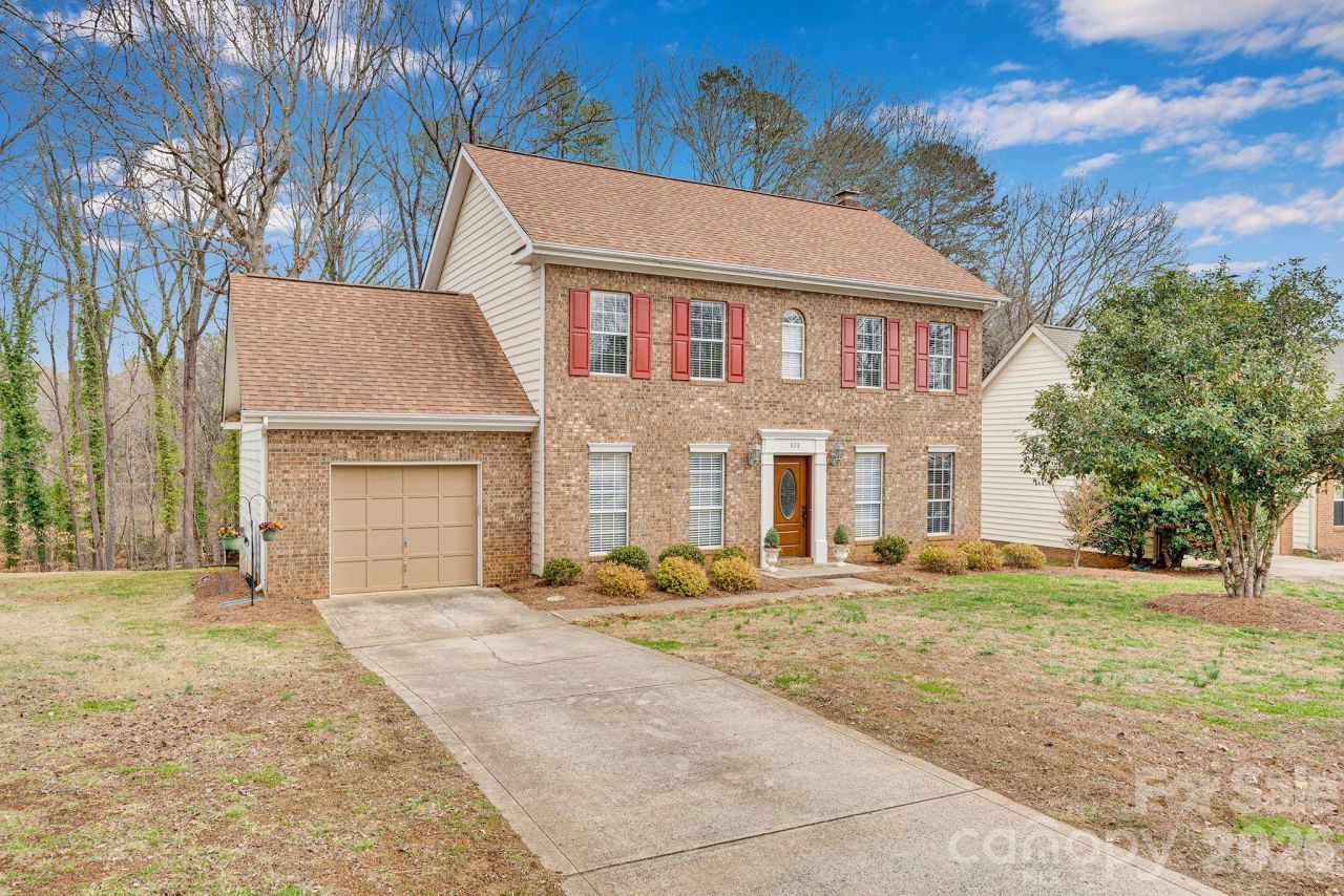 838 Brattleboro Court, Charlotte, NC 28217 Main Photo