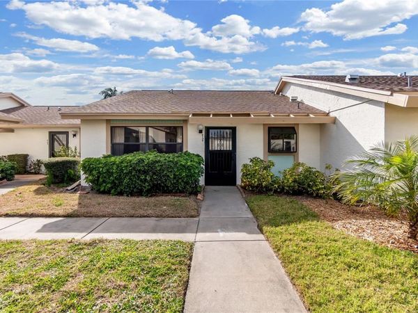6135 HERITAGE LANE, Unit 6135, BRADENTON, FL 34209
