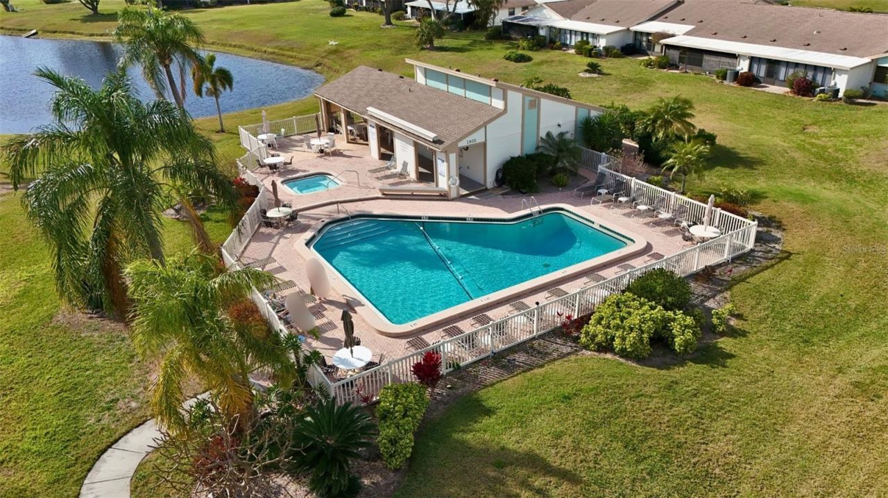 6135 Heritage Lane, Unit 6135, Bradenton, FL 34209 Photo