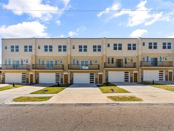 3607 Portland Street , Irving, TX 75062