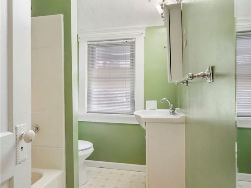 2112 Iris Court NW, Canton, OH 44709 Photo 14