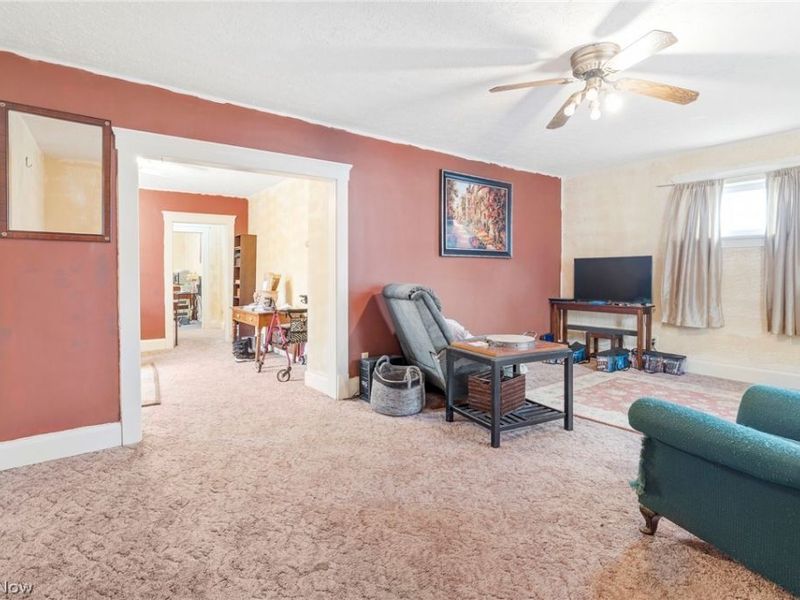 2112 Iris Court NW, Canton, OH 44709 Photo 17