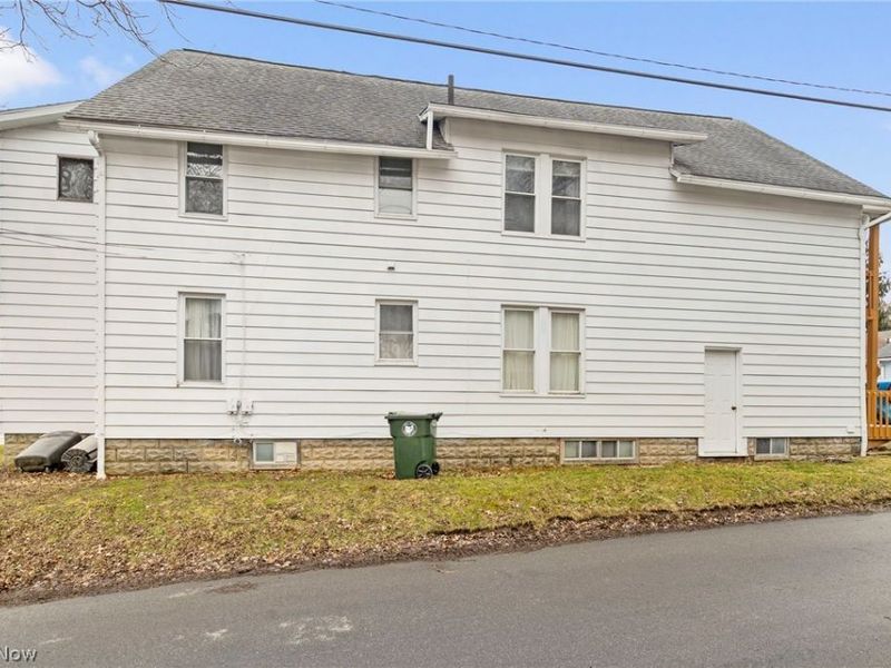 2112 Iris Court NW, Canton, OH 44709 Photo 28