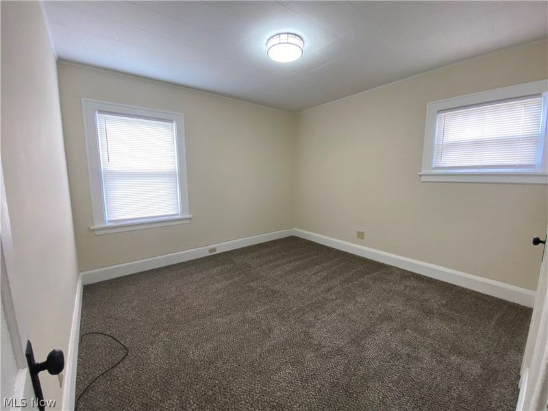 8221 Grand Division Avenue, Cleveland, OH 44125 Photo 12