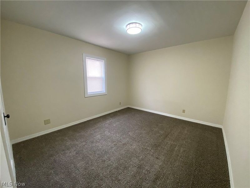 8221 Grand Division Avenue, Cleveland, OH 44125 Photo 9