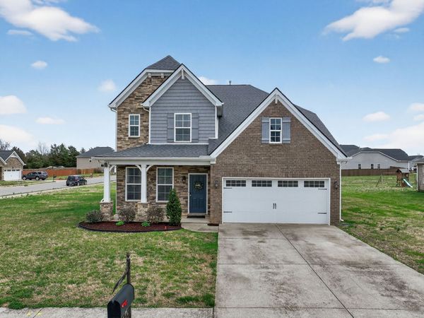 3527 Lantern Ln, Murfreesboro, TN 37128