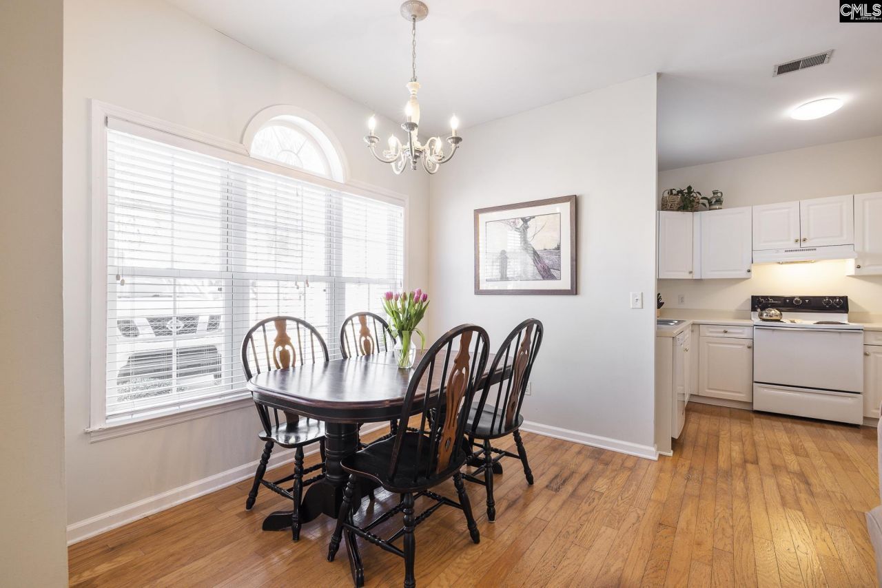 5 Tall Palmetto Lane  Photo 11