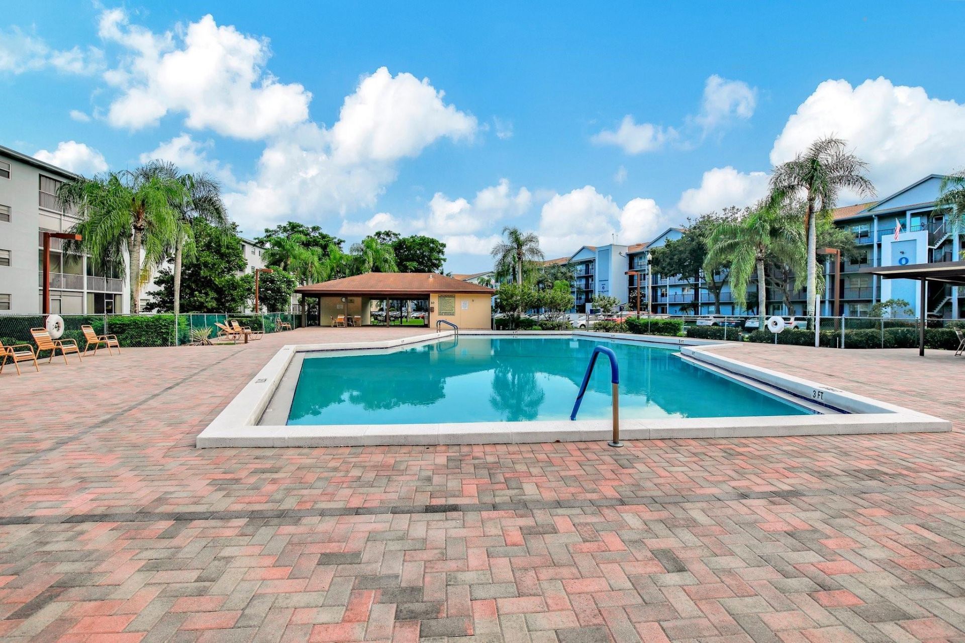 12500 SW 5th Ct, Unit 212M, Pembroke Pines, FL 33027 Photo