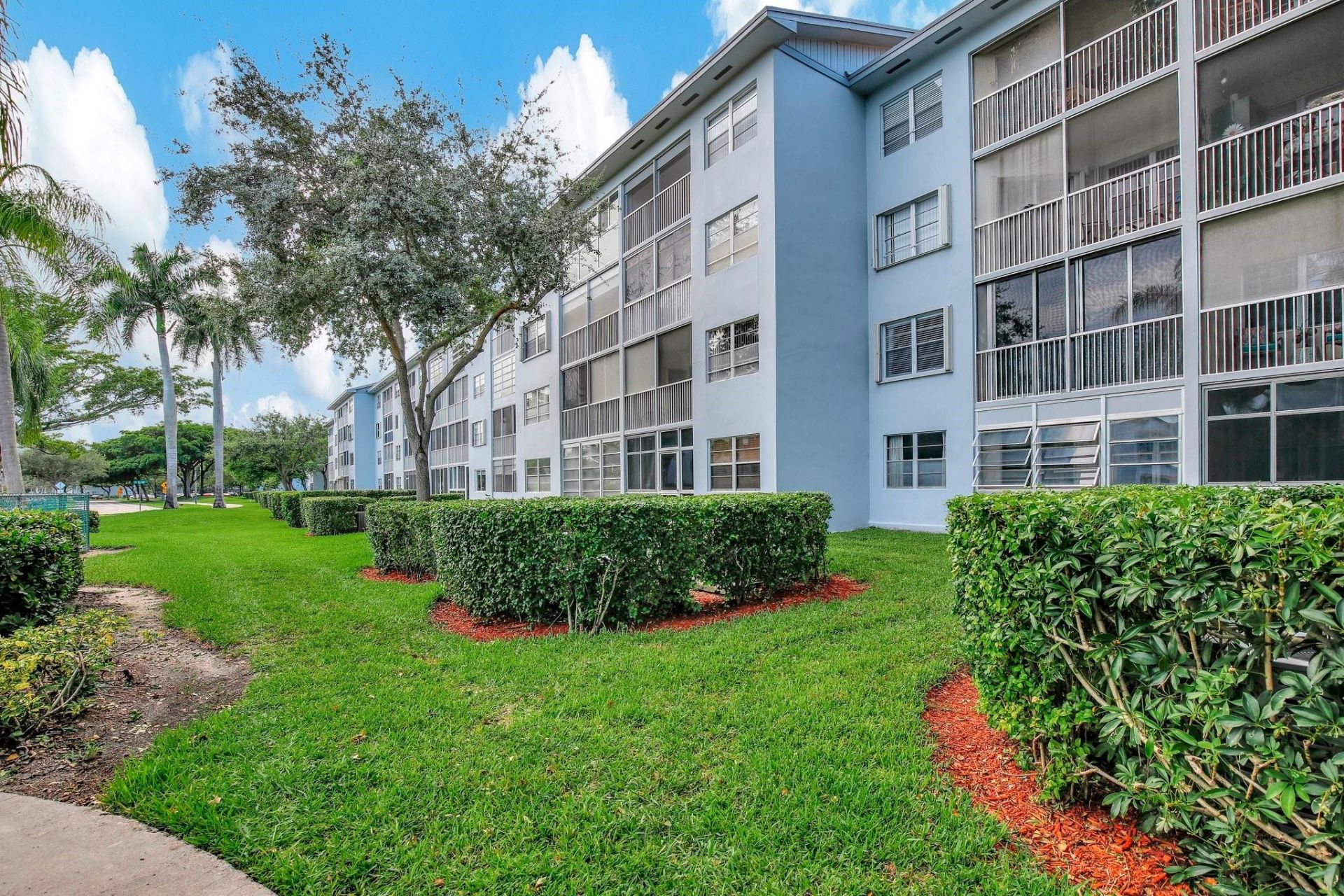 12500 SW 5th Ct, Unit 212M, Pembroke Pines, FL 33027 Photo