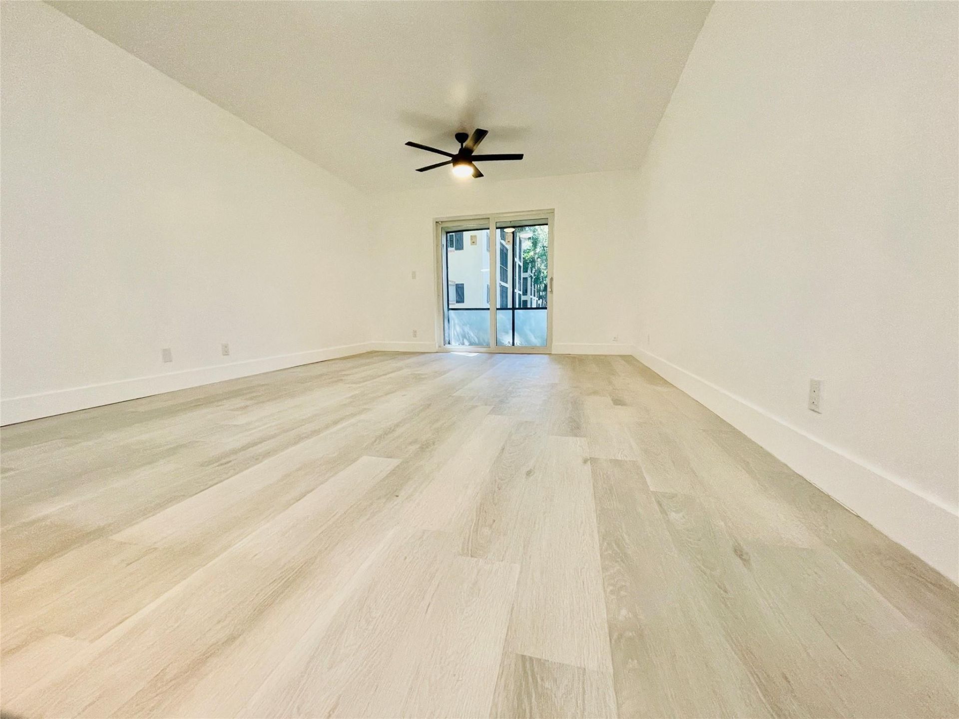 257 S Cypress Road, Unit 414, Pompano Beach, FL 33060 Photo