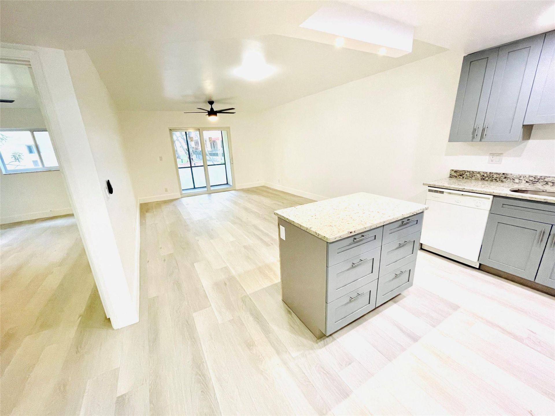 257 S Cypress Road, Unit 414, Pompano Beach, FL 33060 Photo