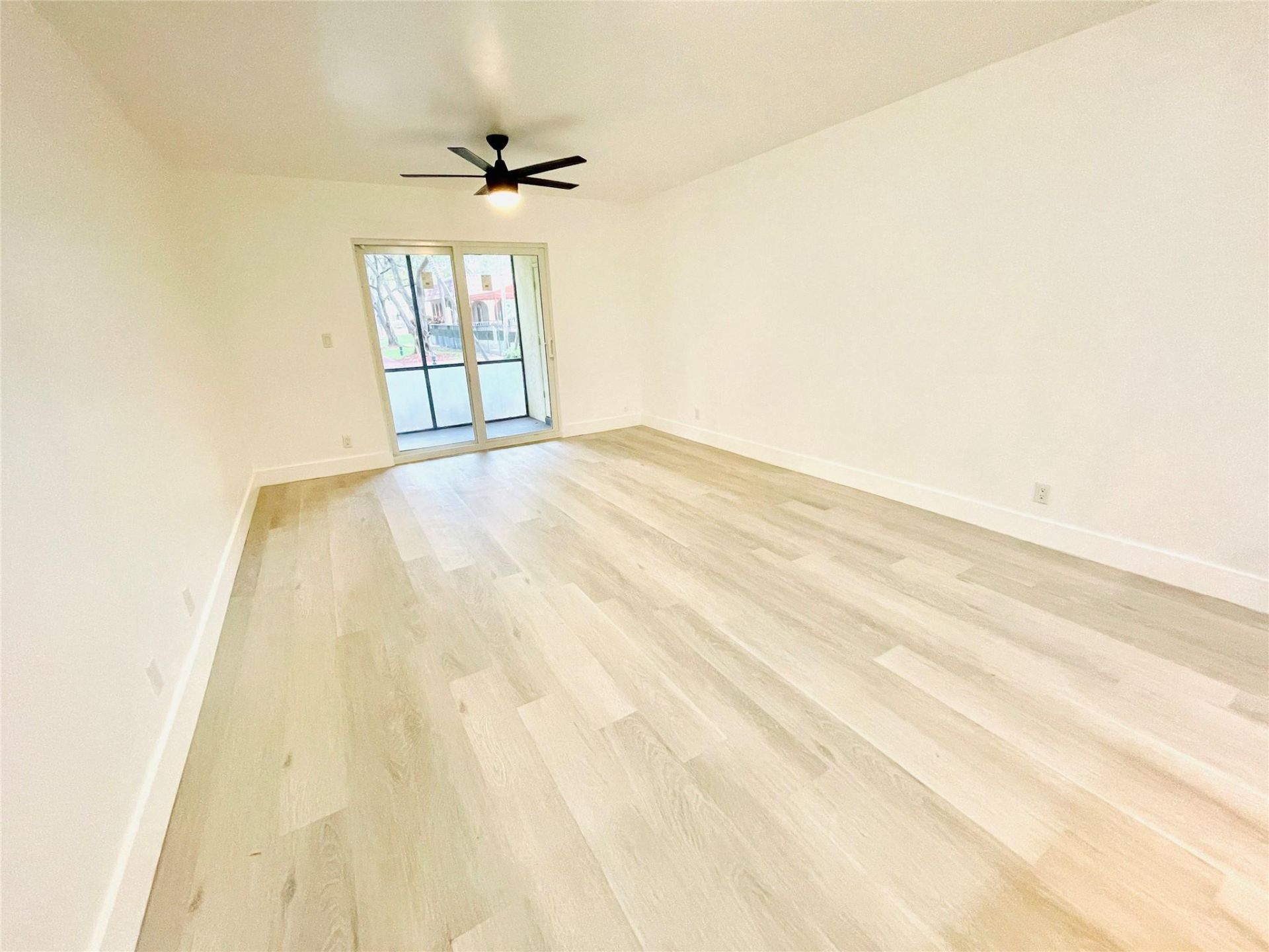 257 S Cypress Road, Unit 414, Pompano Beach, FL 33060 Photo