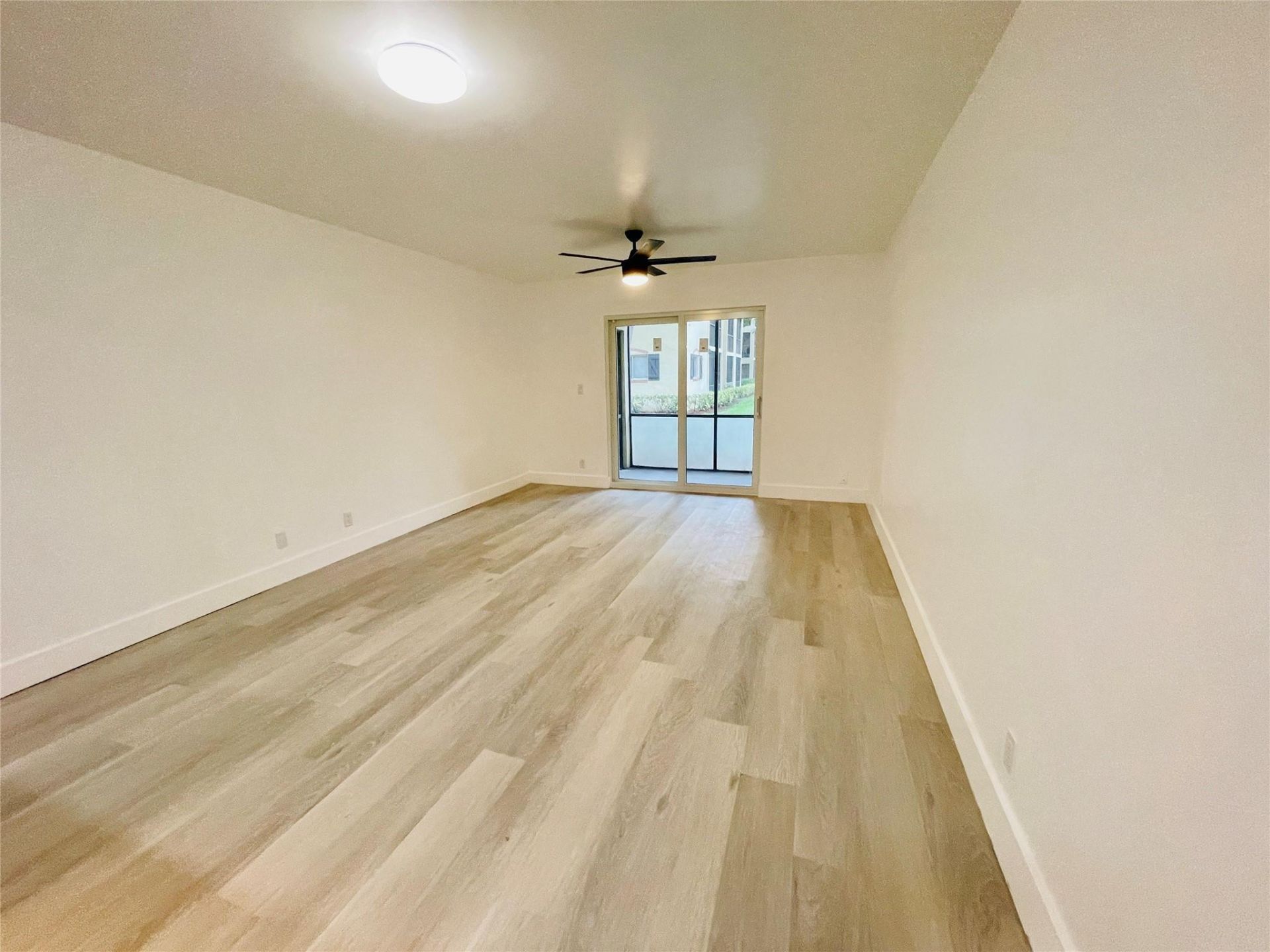 257 S Cypress Road, Unit 414, Pompano Beach, FL 33060 Photo