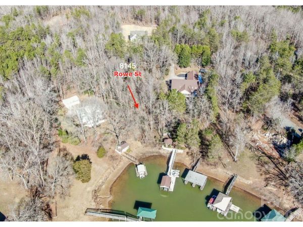 8145 Rowe Street , Catawba, NC 28609