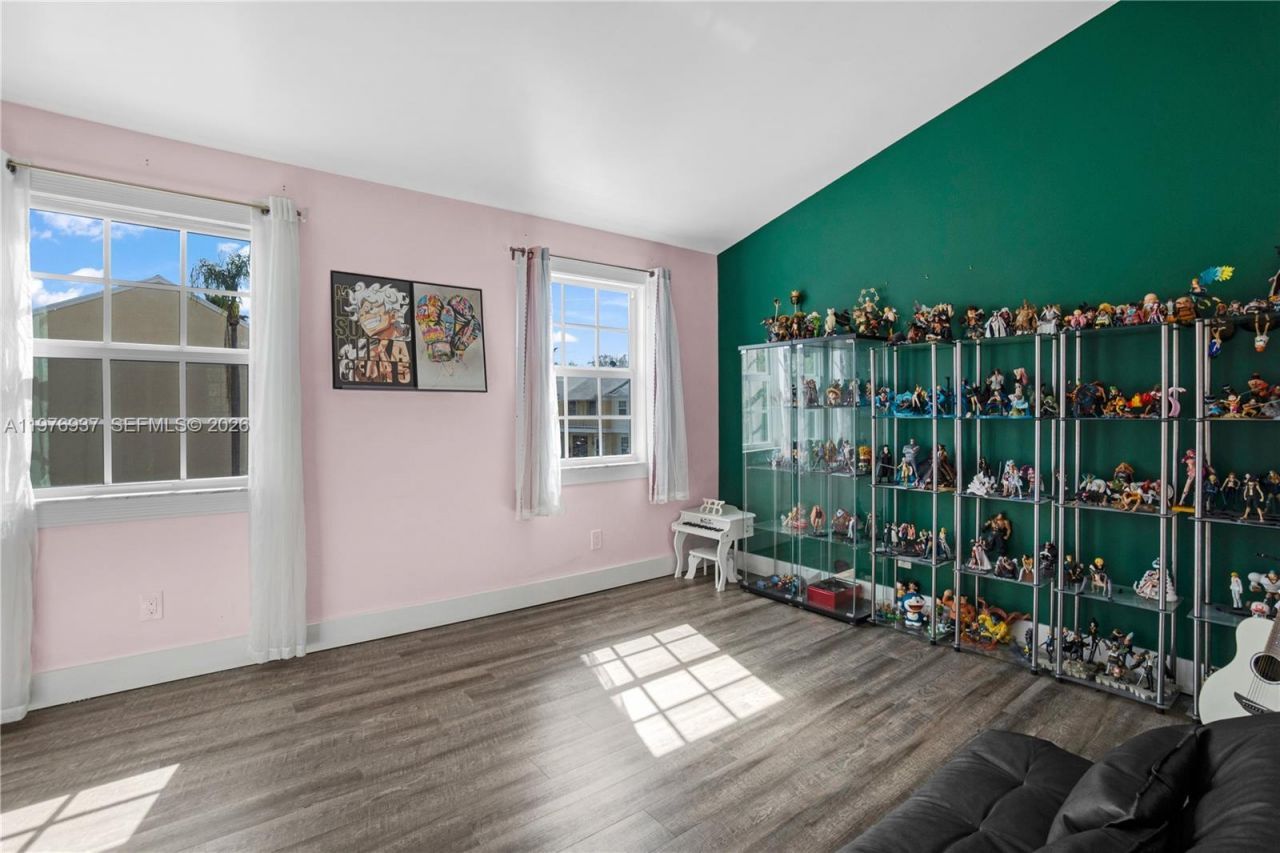 2929 Dorchester Ln , Cooper City, FL 33026 Photo