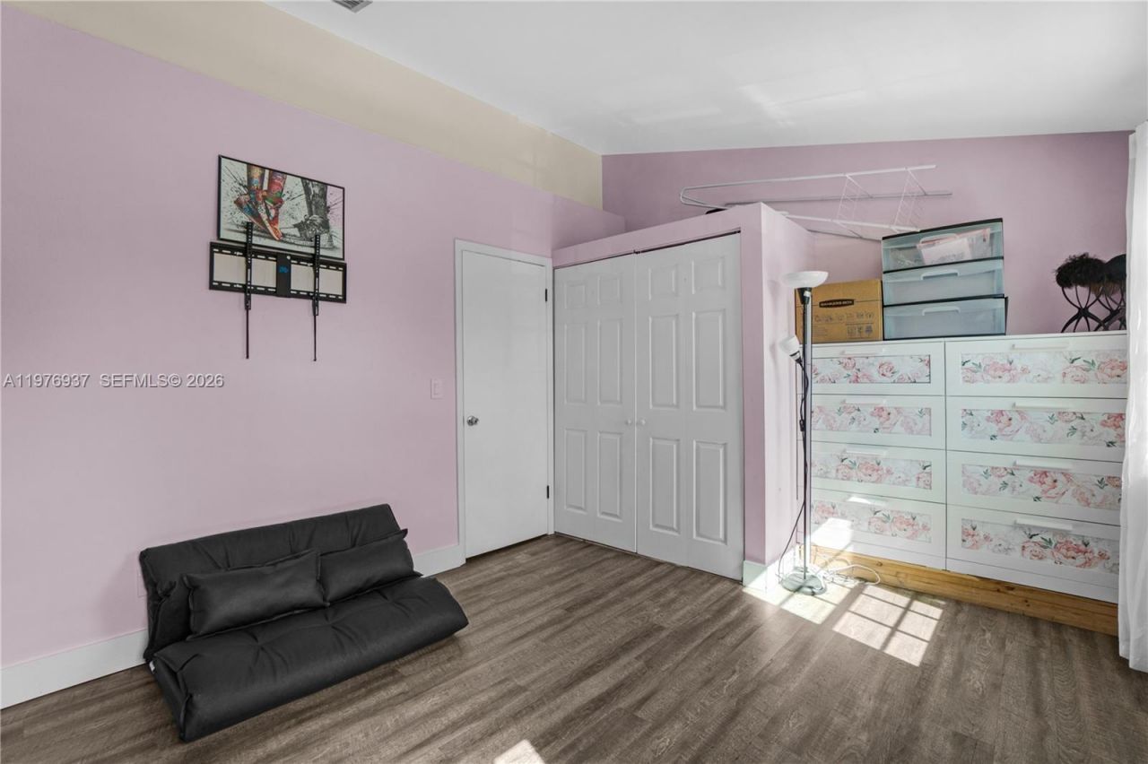 2929 Dorchester Ln , Cooper City, FL 33026 Photo