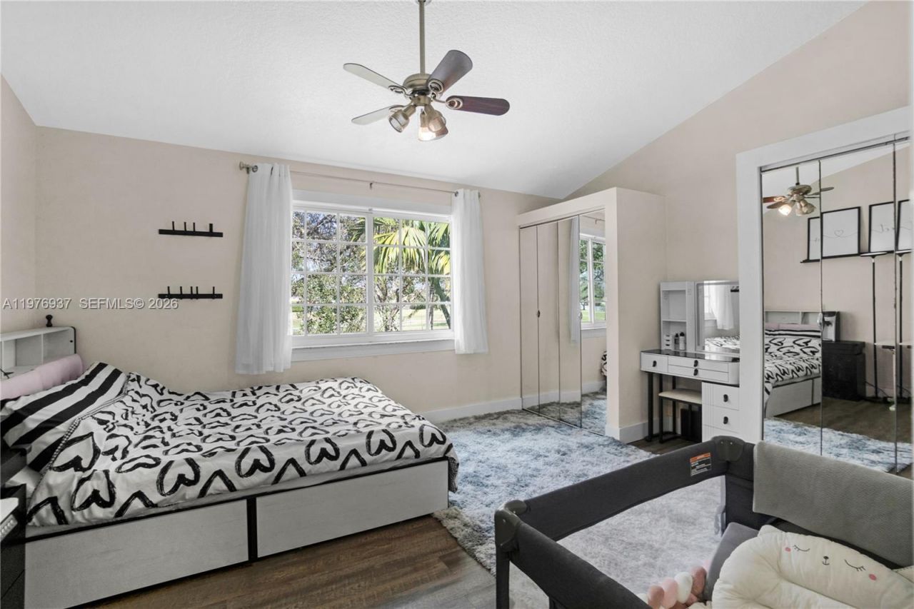 2929 Dorchester Ln , Cooper City, FL 33026 Photo