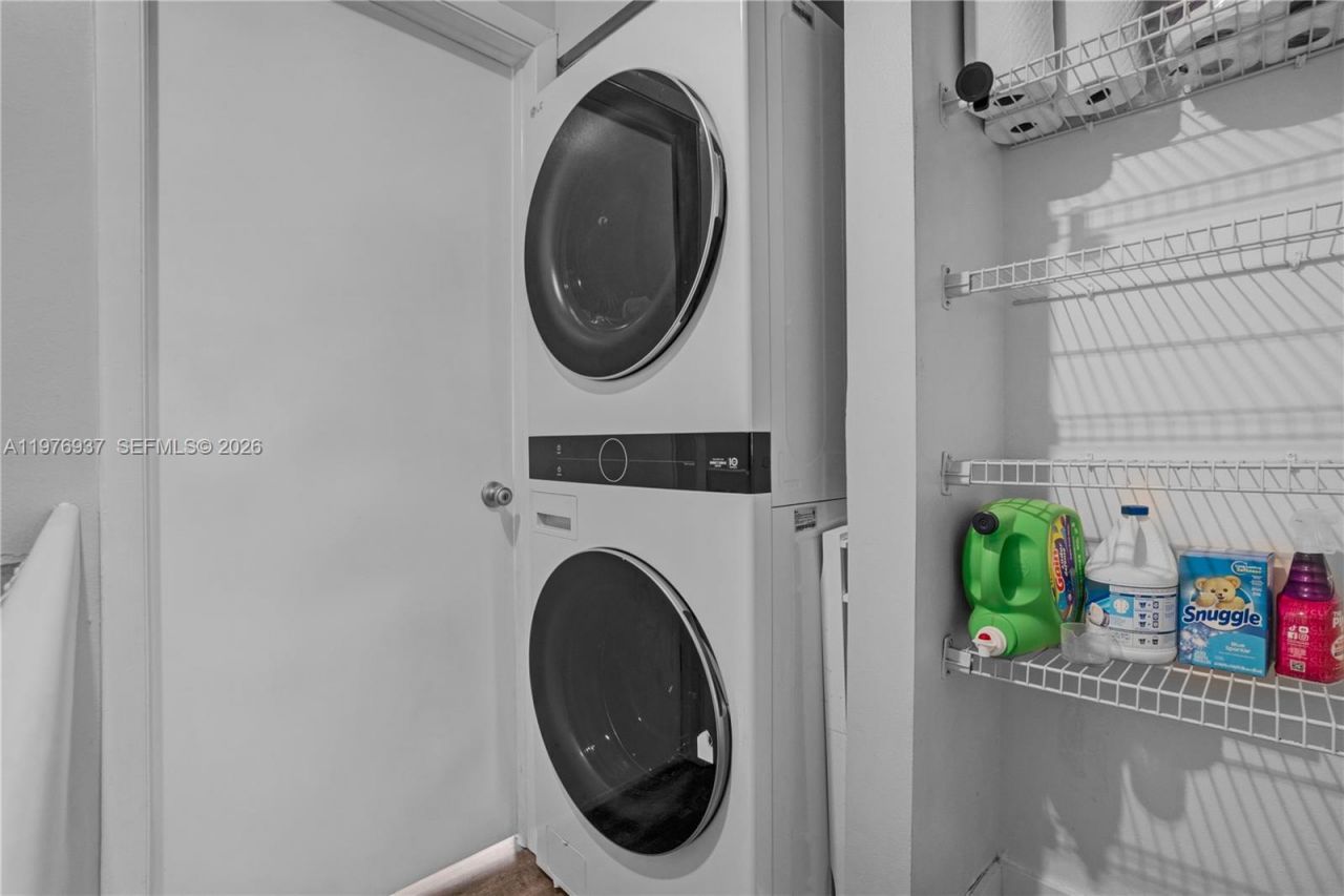 2929 Dorchester Ln , Cooper City, FL 33026 Photo